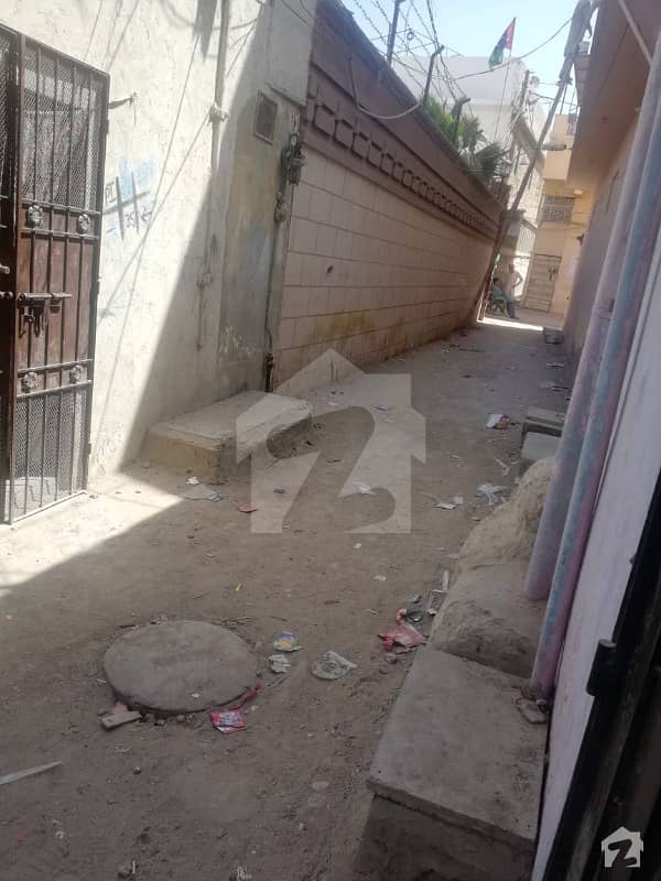 House For Sale Situated In Liaquatabad