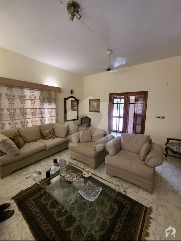 3 Bed Room Upper Portion Well Maintained West Open Available For Rent In Dha Phase 6 Karachi