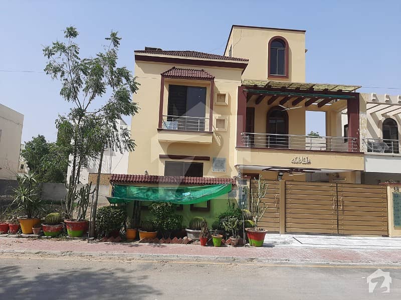 10 Marla Beautiful House For Sale In Chambeli Block Sector C Bahira Town Lahore