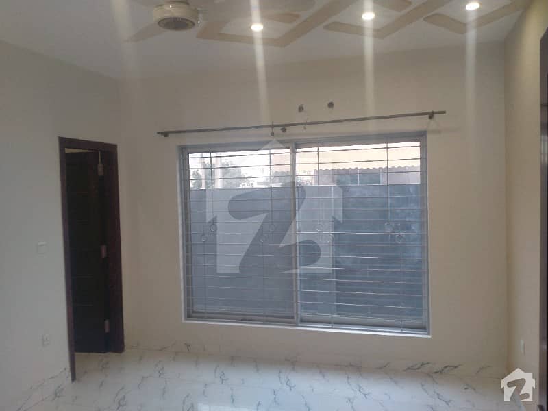 One Kanal New Upper Portion For Rent Available In Valencia Town Lahore