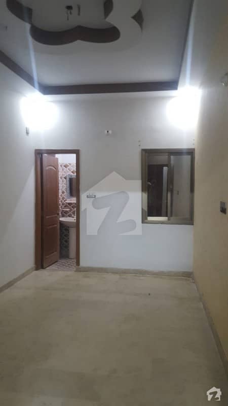 بفر زون - سیکٹر 15-A / 5 بفر زون نارتھ کراچی کراچی میں 2 کمروں کا 5 مرلہ مکان 25 ہزار میں کرایہ پر دستیاب ہے۔