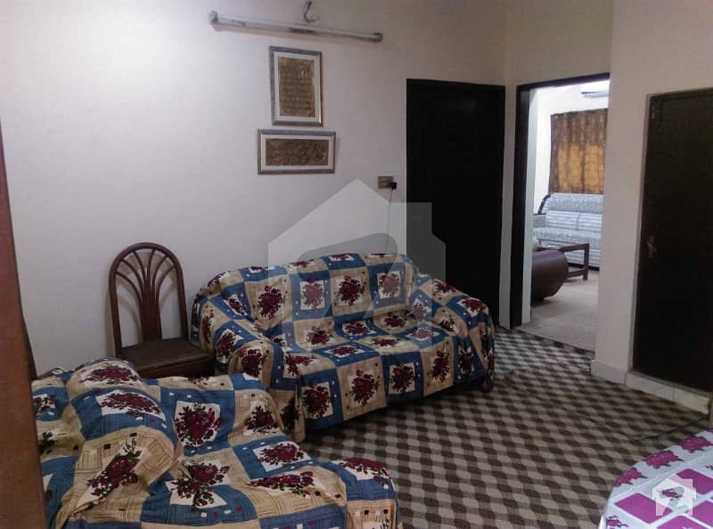 علامہ اقبال ٹاؤن ۔ ستلج بلاک علامہ اقبال ٹاؤن لاہور میں 4 کمروں کا 5 مرلہ مکان 1.25 کروڑ میں برائے فروخت۔