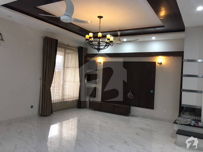 1 Kanal Brand New Designer’s House For Sale