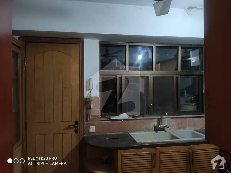 Is there any garage sales near me Is there any garage sales near me