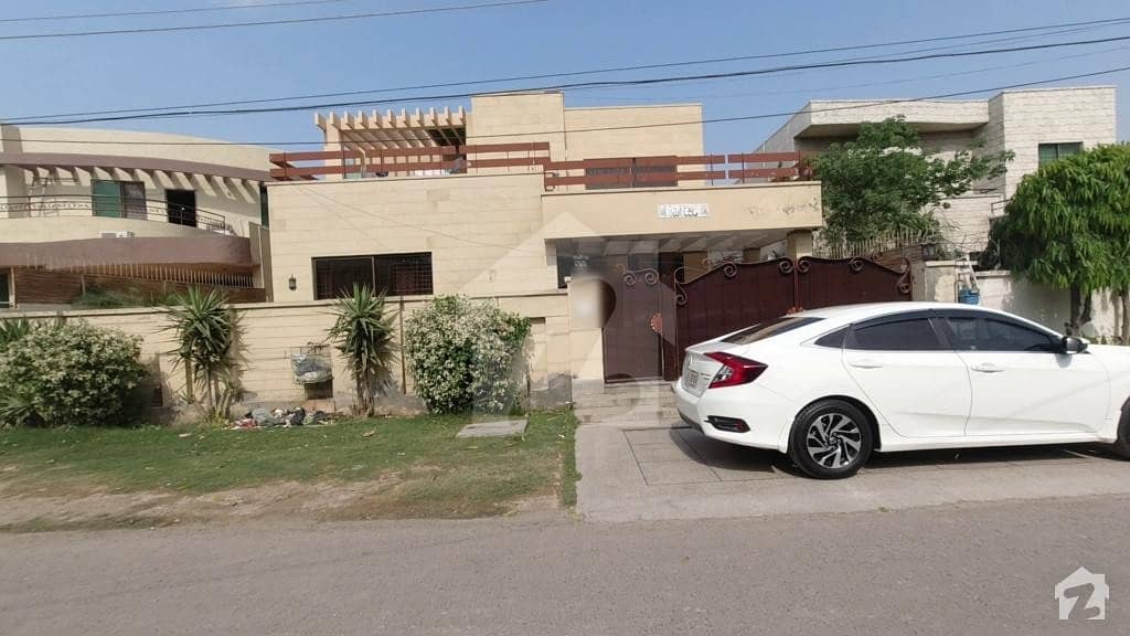1 Kanal House With Basement For Sale In DHA Phase 3