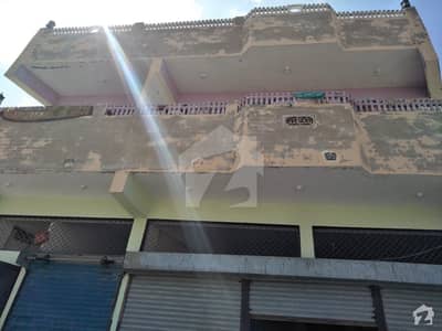 1400 Sqft Commercial Building For Sale