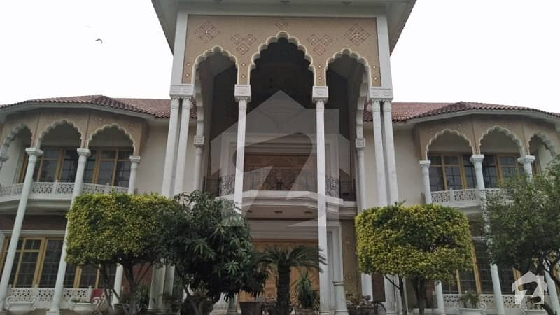 6 Kanal Executive Castle House In Model Town For Sale