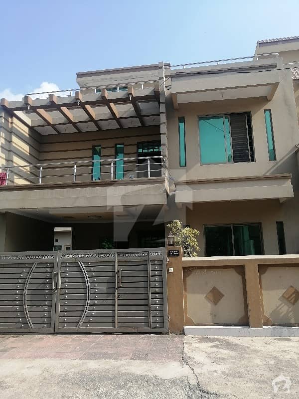 Brand New Double Storey Size 25x40 For Sale Ideal Location