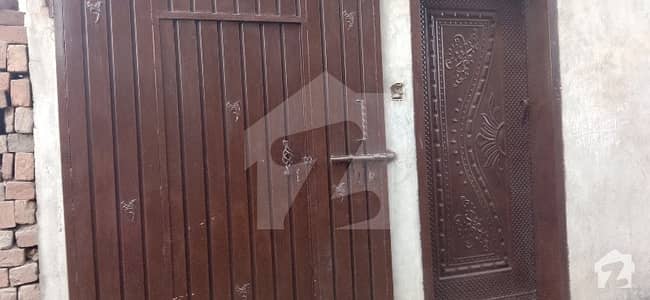 House Of 675  Square Feet On Mehdi Pur Road For Sale