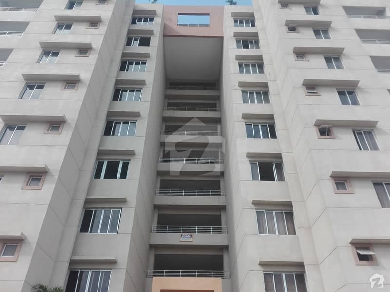 4200 Square Feet Flat Available In Navy Housing Scheme Karsaz For Sale