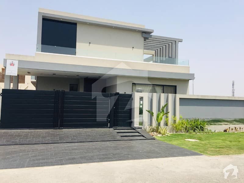 1 Kanal Luxurious Bungalow For Rent In Dha Phase 4