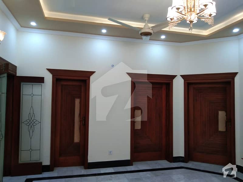 10 Marla Brand New Excellent Full Luxury House For Rent In Iqbal Block Bahria Town Lahore