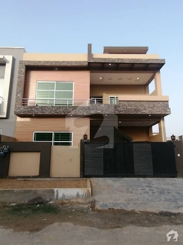 House In Faisal Town A Block