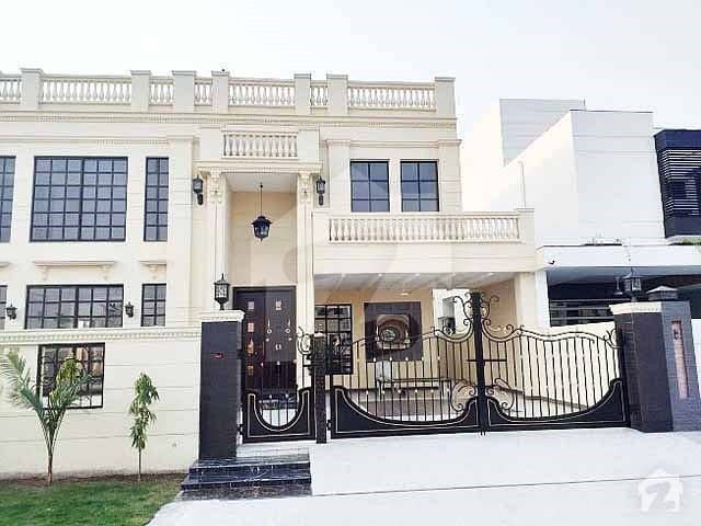 1 Kanal Stylish Designer Bungalow for Sale in DHA