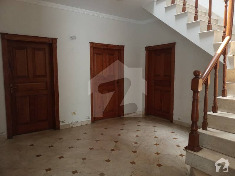 1 Kanal Double Story House Available For Rent Best For Executives Families