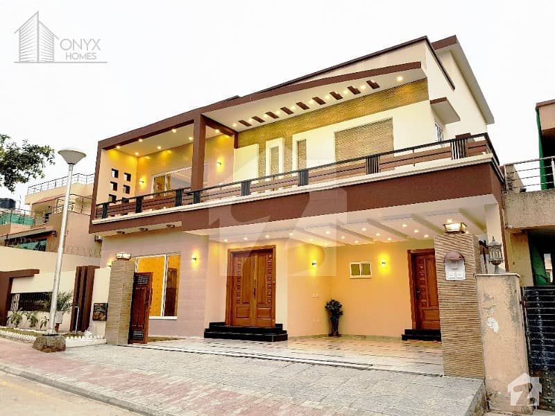 Luxurious 1 Kanal 7 Bed House For Sale In Bahria Town