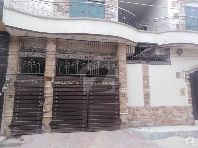 In Shahbaz Town Upper Portion Sized 7 Marla For Rent
