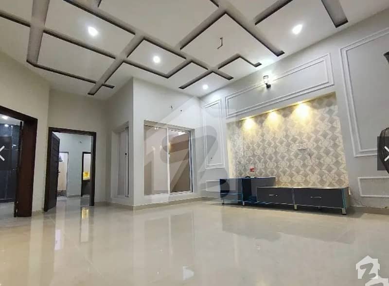 10 Marla Double Story House is available for Rent in beautiful Wapda town