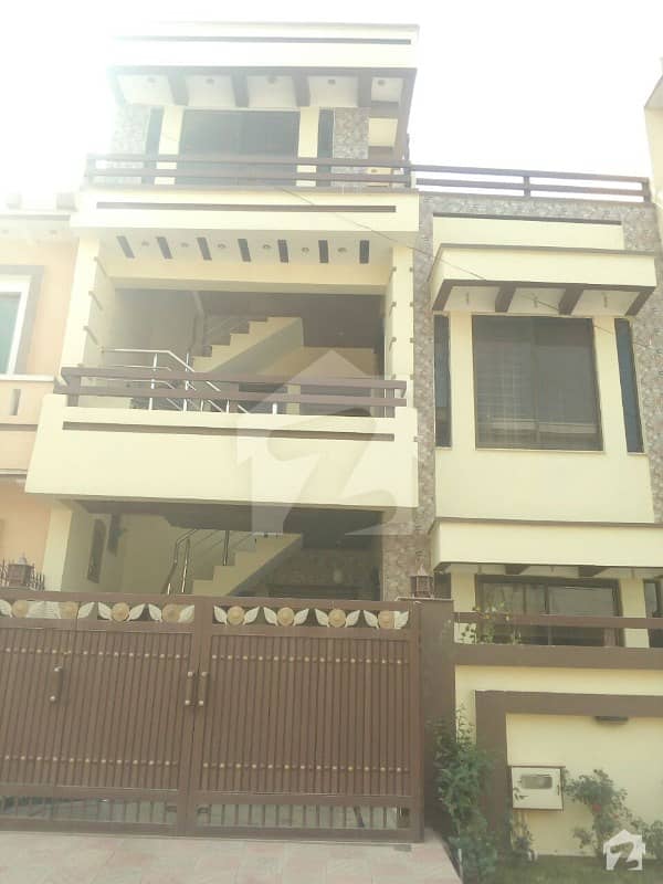 25x40 Top Class House For Sale at investor Price
