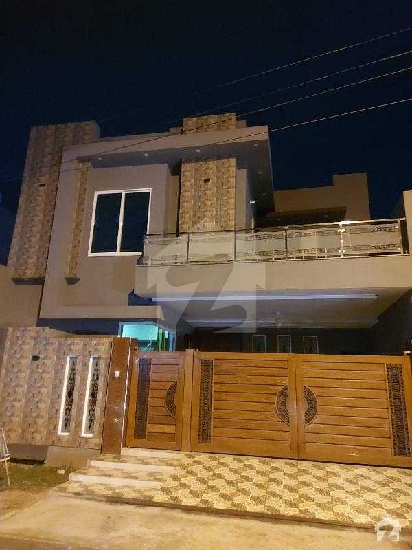 ایڈن ویلی فیصل آباد میں 5 کمروں کا 7 مرلہ مکان 2.25 کروڑ میں برائے فروخت۔