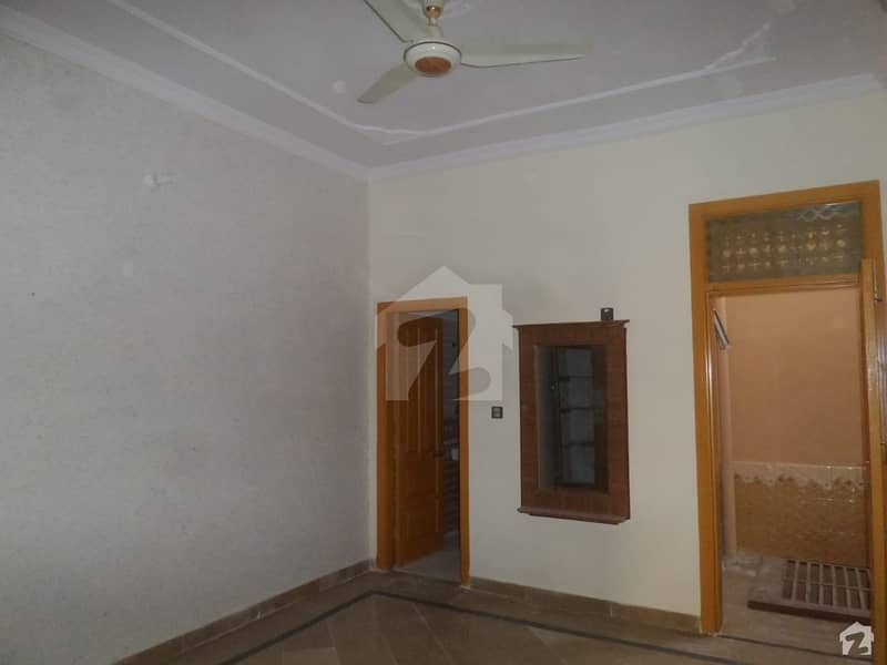 Good 850 Square Feet Flat For Rent In E-11