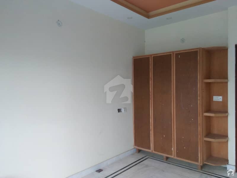 1 Kanal Upper Portion Situated In EME Society For Rent