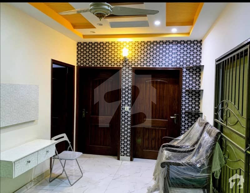 ڈی ایچ اے 11 رہبر فیز 1 ڈی ایچ اے 11 رہبر لاہور میں 4 کمروں کا 8 مرلہ مکان 65 ہزار میں کرایہ پر دستیاب ہے۔