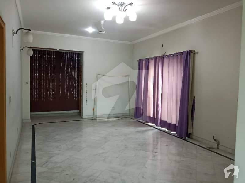 Avail Yourself A Great 4500  Square Feet House In Dha Defence