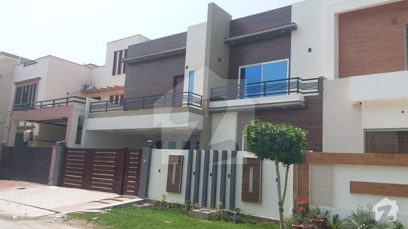 10 Marla Brand New House For Sale Wapda Town Phase 1