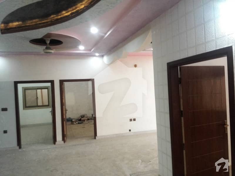 265 Square Yards House For Rent In Beautiful Gulshan-e-Iqbal Town