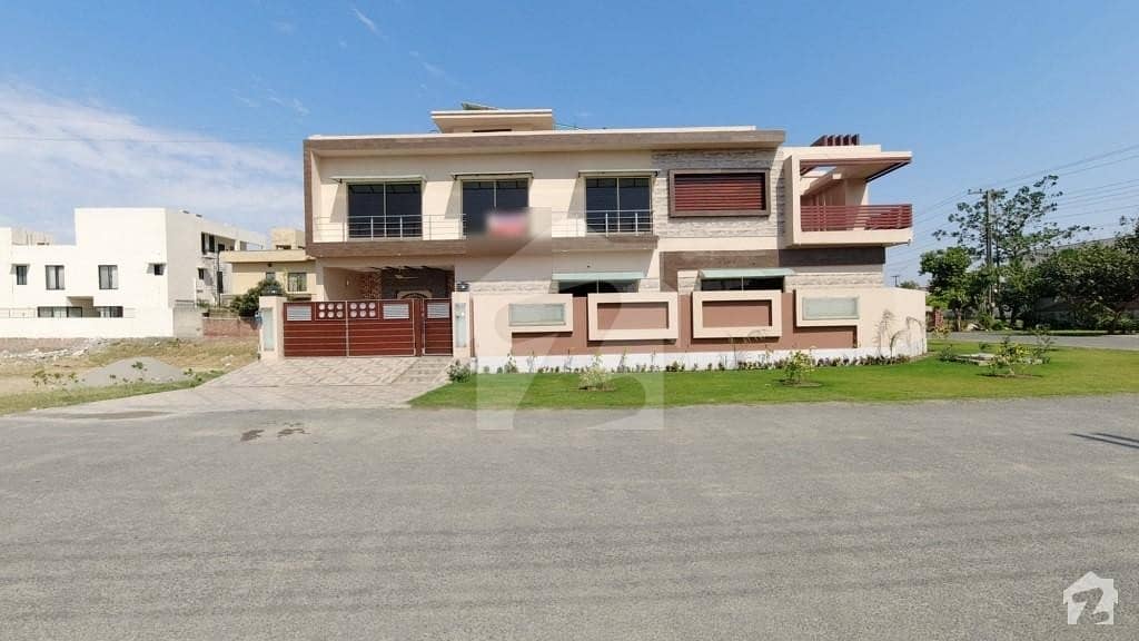 ویلینشیاء ہاؤسنگ سوسائٹی لاہور میں 5 کمروں کا 14 مرلہ مکان 3.5 کروڑ میں برائے فروخت۔