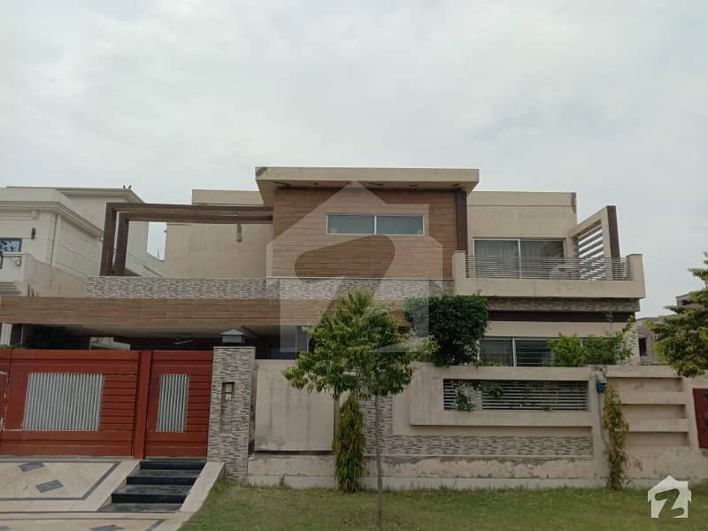Kanal  Upper Portion With Separate Gate In Dha Phase 7