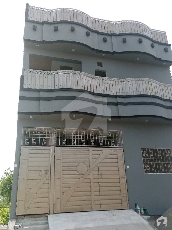ورسک روڈ پشاور میں 4 کمروں کا 3 مرلہ مکان 85 لاکھ میں برائے فروخت۔