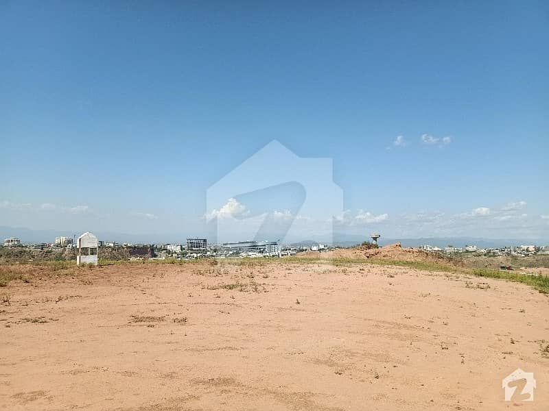 6 Marla Corner Commercial Plot On 2 Year Installment Plan Is Available For Sale On A Very Reasonable Price