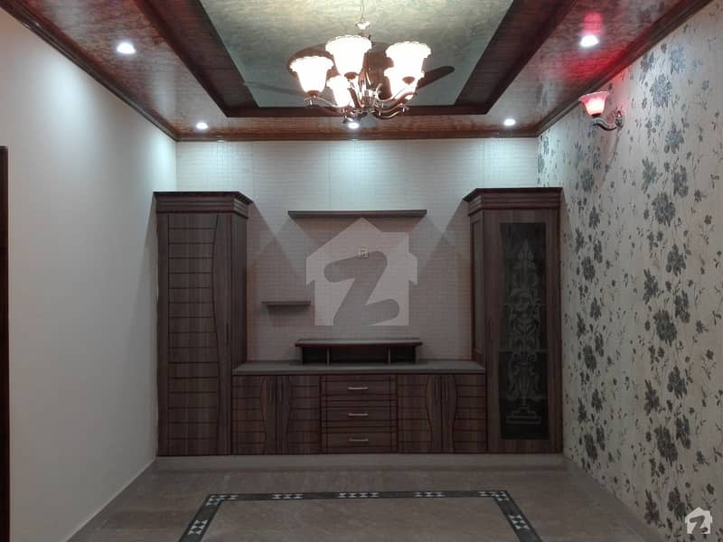 Aesthetic Upper Portion Of 6 Marla For Rent Is Available