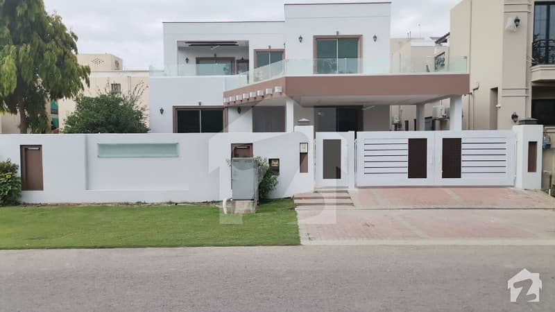 DHA phase 5 Old House for sale