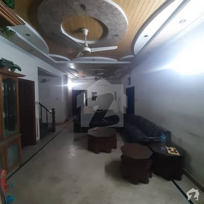 کینال ویو بلاک اے کینال ویو لاہور میں 6 کمروں کا 1 کنال مکان 1.1 لاکھ میں کرایہ پر دستیاب ہے۔