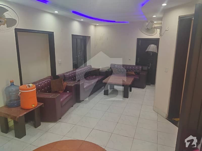 1 Kanal Upper Portion With 2 Bed Attached Bath Tv Lounge Kitchen Store Car Parking