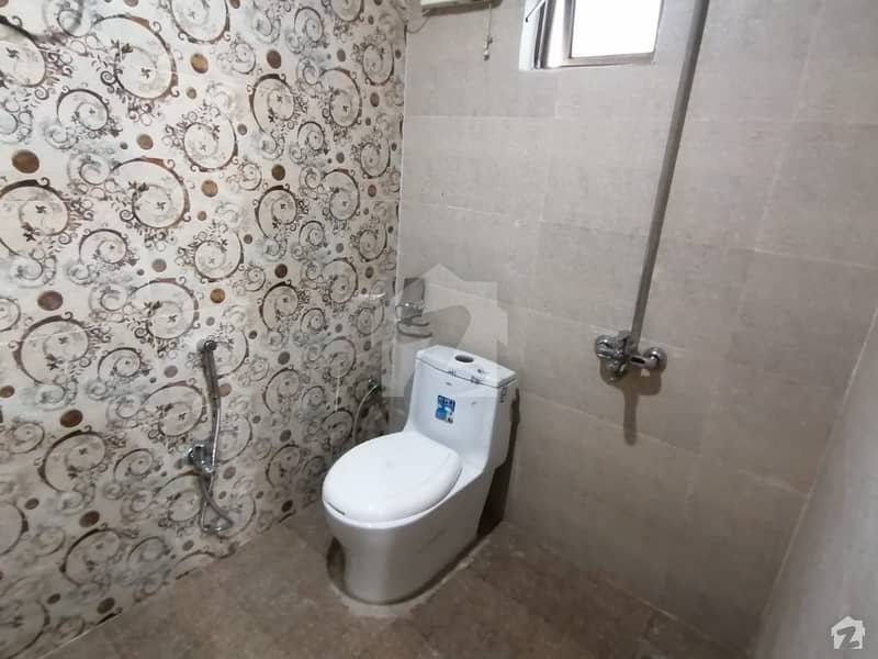 House Of 1 Kanal For Rent In Canal Garden