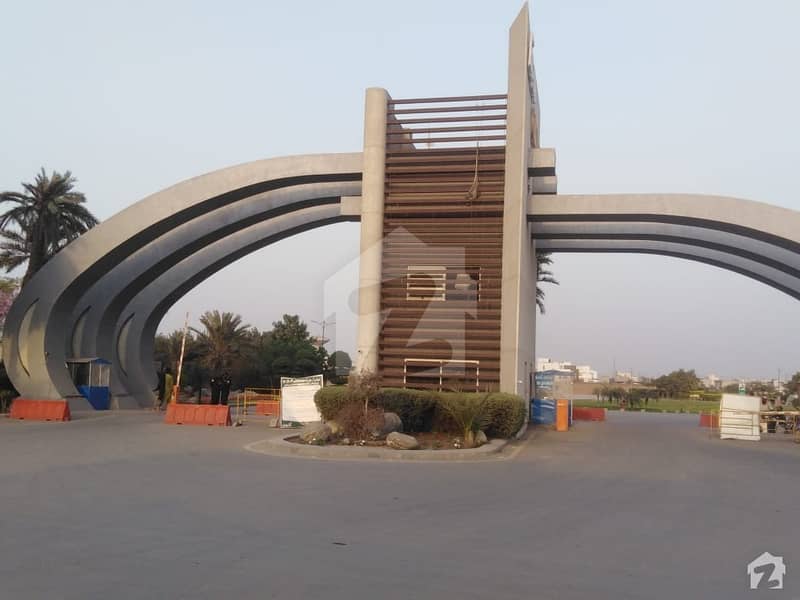 ایڈن آرچرڈ بلاک وائی ایڈن آچرڈ فیصل آباد میں 5 مرلہ رہائشی پلاٹ 55 لاکھ میں برائے فروخت۔