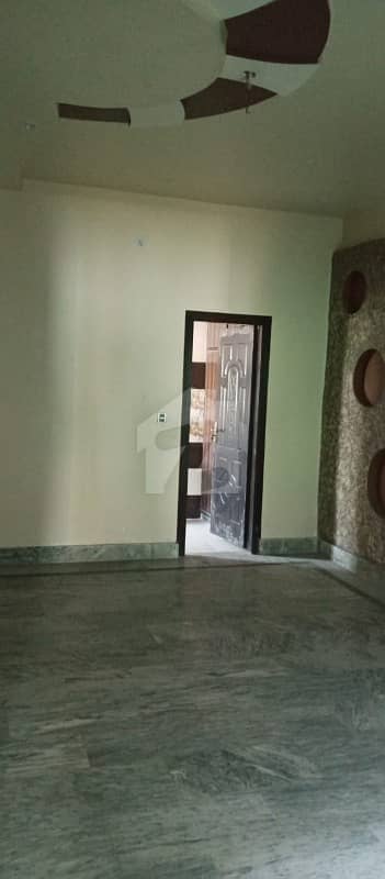 ناظم آباد سٹی ڈجکوٹ روڈ فیصل آباد میں 4 کمروں کا 1 مرلہ مکان 25 لاکھ میں برائے فروخت۔
