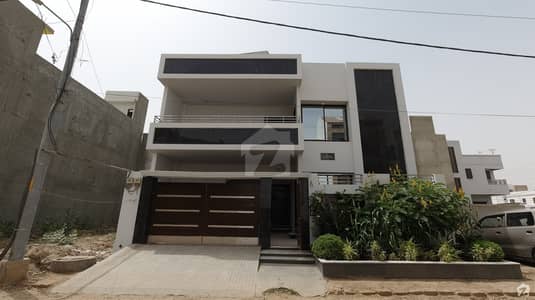 House Of 240 Square Yards In Scheme 33 For Sale House Of 240 Square Yards In Scheme 33 For Sale