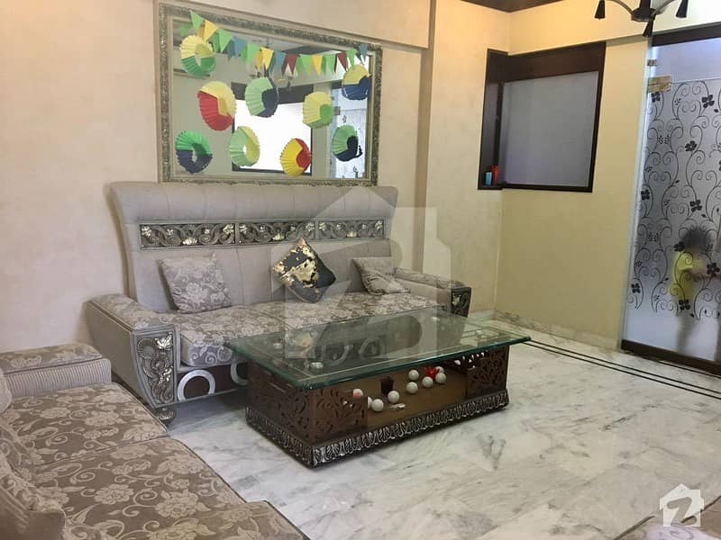 Full floor flat Full floor flat