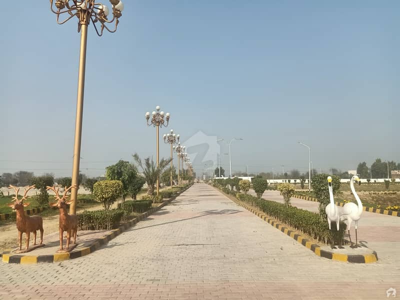 7 Marla Spacious Residential Plot Available In Jalalpur Jattan Road For Sale