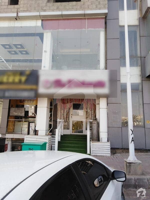 Shop For Sale  Size 300 Sq-ft Rent Income 60,000 Per Month Best Investment Options In Bahria Town