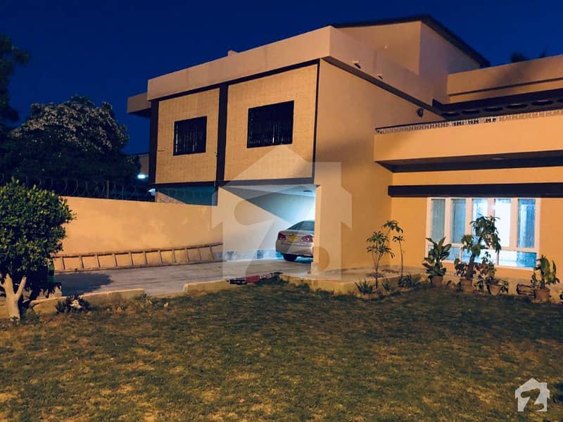 Chance Deal 500 Yards House for rent DHA phase v karachi