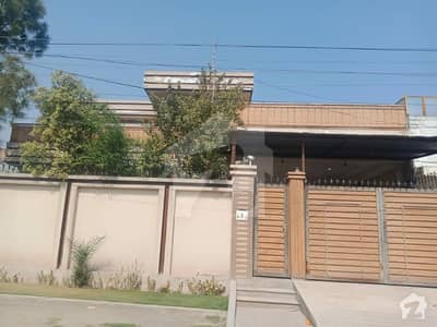 4500  Square Feet House In Central Hayatabad For Rent