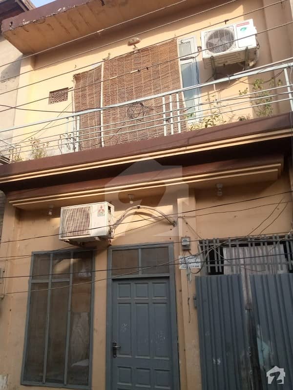 Centrally Located House In Satiana Road Is Available For Sale