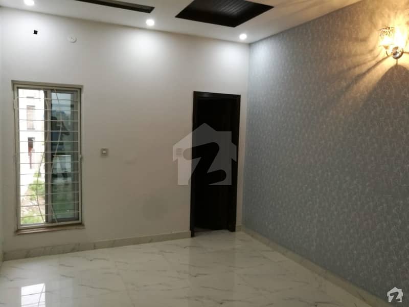 ملٹری اکاؤنٹس ہاؤسنگ سوسائٹی لاہور میں 5 کمروں کا 8 مرلہ مکان 1.55 کروڑ میں برائے فروخت۔