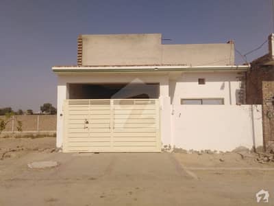حسینی چوک بہاولپور میں 2 کمروں کا 5 مرلہ مکان 45 لاکھ میں برائے فروخت۔